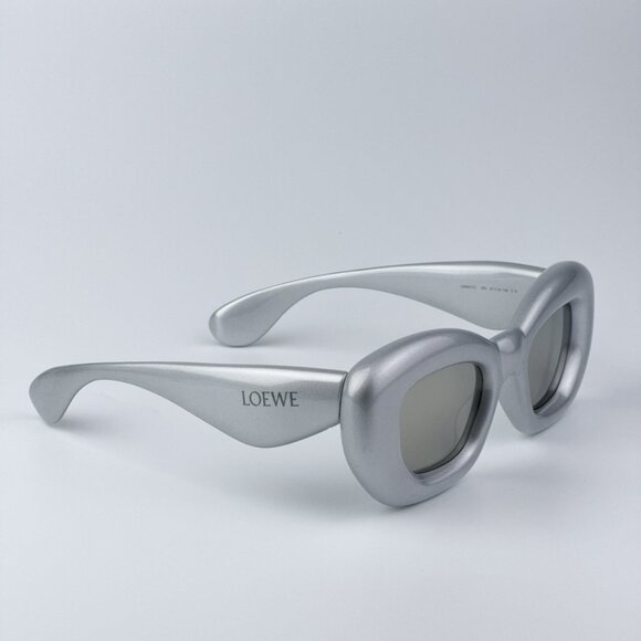 Loewe Women  BRAND NEW Sunglasses LW40117I 20C Metallized Grey Smoke Mirror main image 5